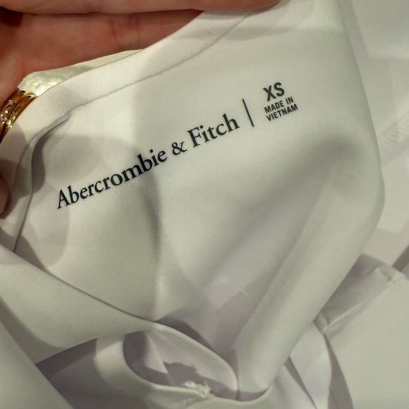 Abercrombie Sculpt Butter soft Matte Seamless Slash Scoop-Back Bodysuit NWT - Picture 10 of 10